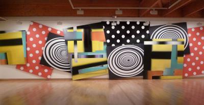 Lee más sobre el artículo Cuadros de Enrique Larroy: Geometría, color, espacio.