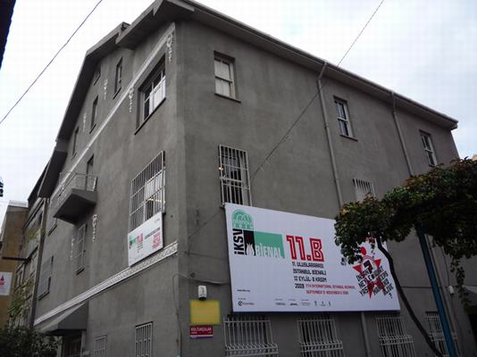 Lee más sobre el artículo 20 años después de la caída del Muro ¿volvemos al arte político?