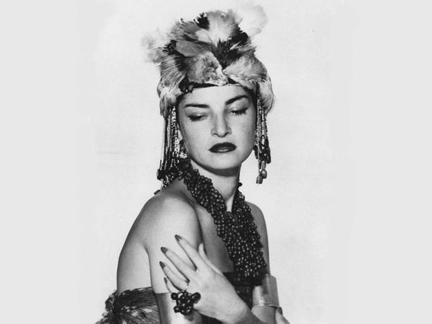 Lee más sobre el artículo Una secuencia, ‘The Fifty Faces of Juliet’ por Man Ray