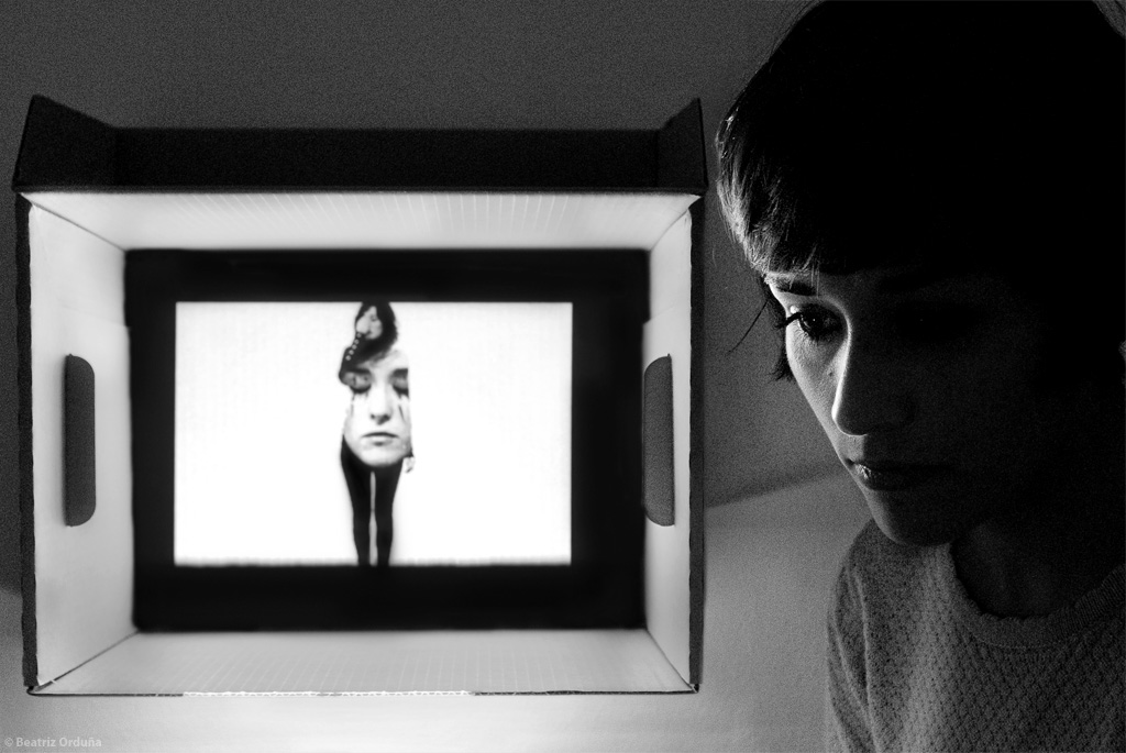 Lee más sobre el artículo A veces me defino simplemente como pintora por la forma de construir o plantear las obras que realizo, aunque se materialicen de otra forma