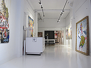 Lee más sobre el artículo Cuadros y dibujos de José Moñú