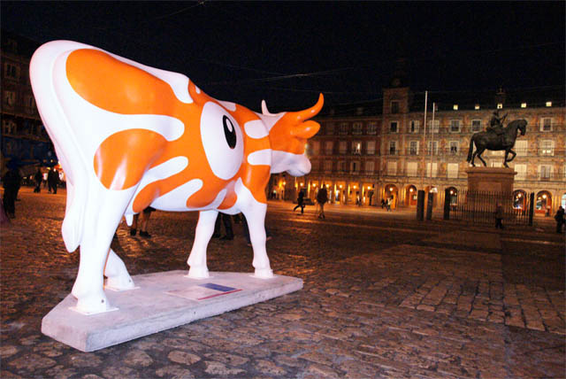 Lee más sobre el artículo El muro audiovisual: Nuevos caminos del graffiti y el postgraffiti en el umbral del siglo XXI