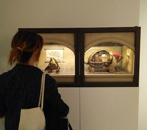 Lee más sobre el artículo Retrospectiva de Óscar Sanmartín Vargas, Cuadros de Marisa Royo