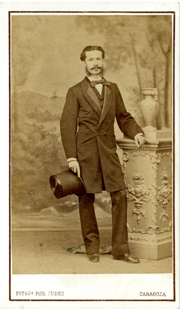 Lee más sobre el artículo El pionero de la fotografía en Zaragoza Mariano Júdez y Ortiz (1834-1874): nuevas aportaciones documentales y familiares