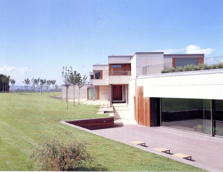 Lee más sobre el artículo Casas de políticos y modernidad