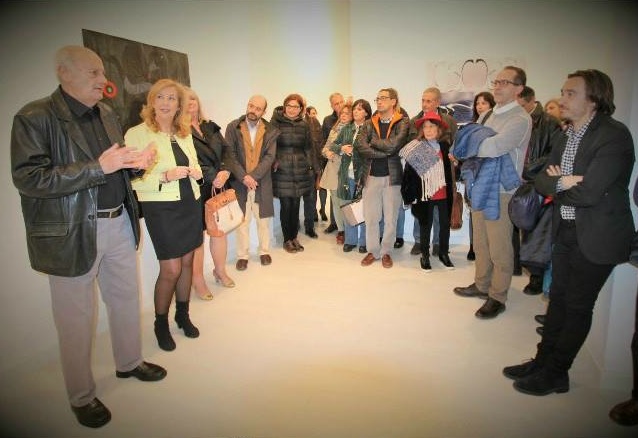 Lee más sobre el artículo Fusión de arte y literatura: 12 poemas pintados y libros con-versos