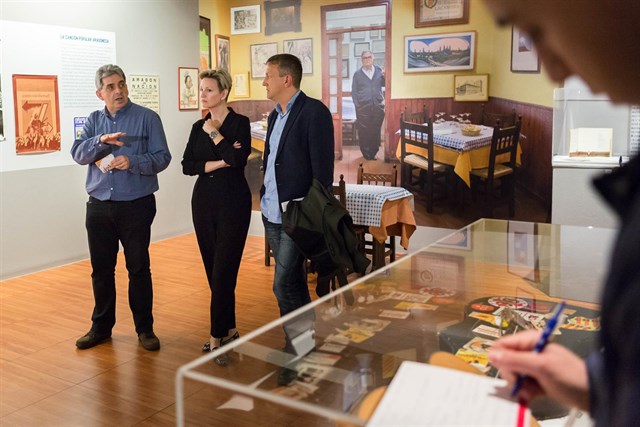 Lee más sobre el artículo Una ciudad en la crisálida. Zaragoza y sus espacios-proyección (1969-1979)