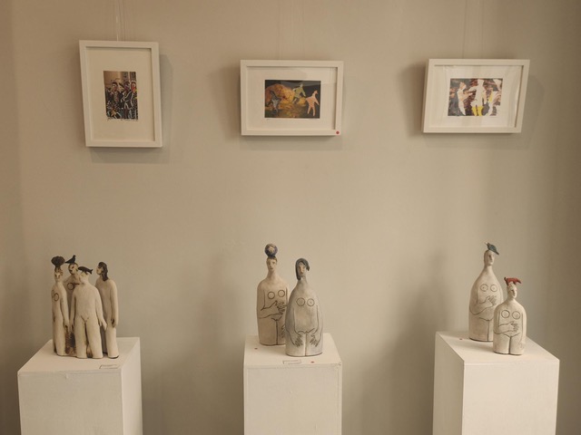 Lee más sobre el artículo Convivencia artística:  Terracotas de Merche Millán.  Pinturas de Pepe Torrecilla