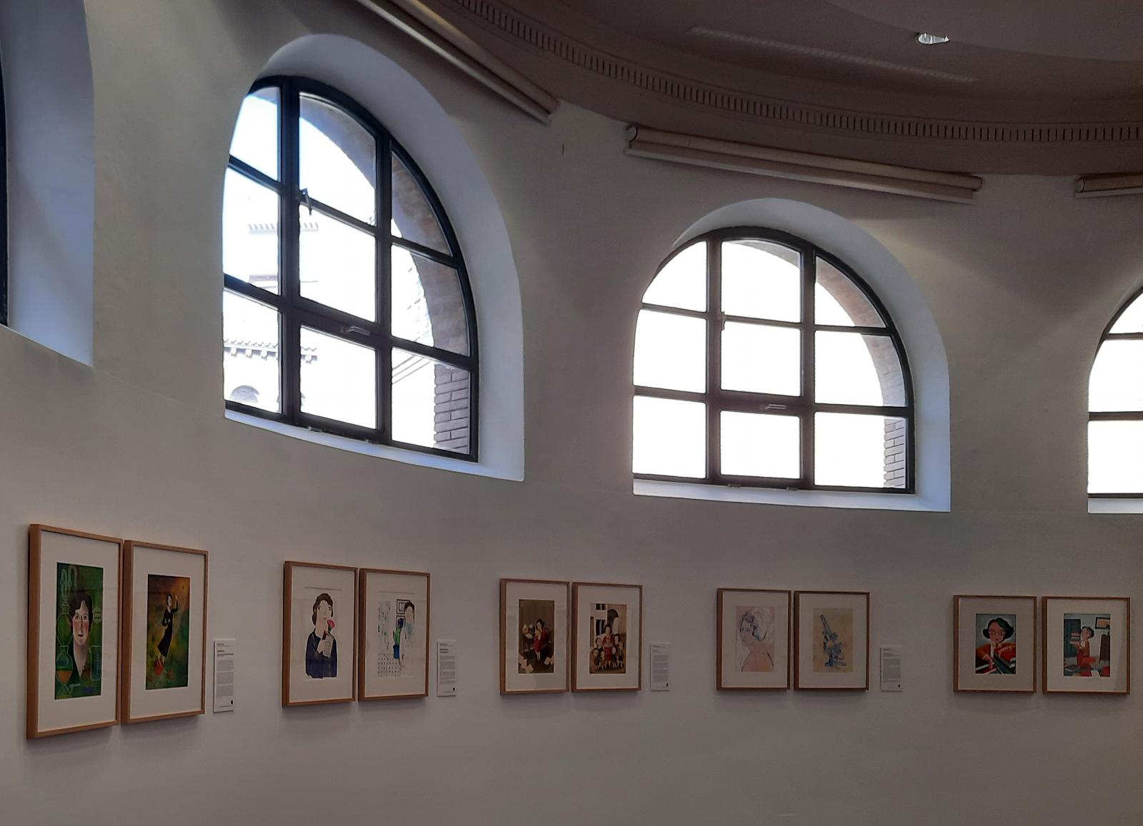 Lee más sobre el artículo Pioneras ilustradas