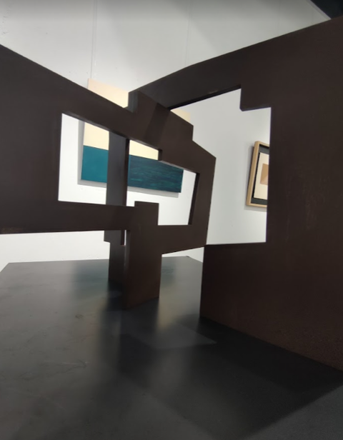 Lee más sobre el artículo Formas geométricas como expresión del espacio. Iñaki Ruiz de Eguino