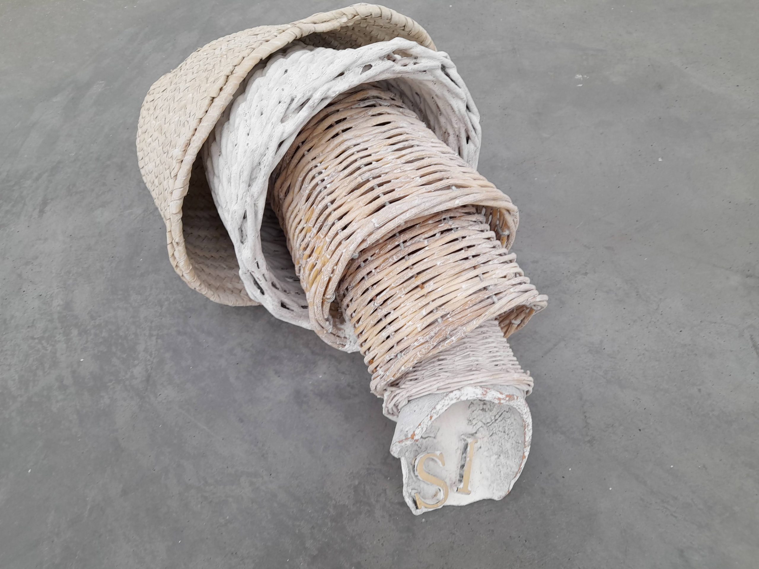 Lee más sobre el artículo Una revisión de las intervenciones de Ricardo Calero en el paisaje